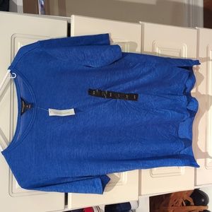 Banana republic tshirt